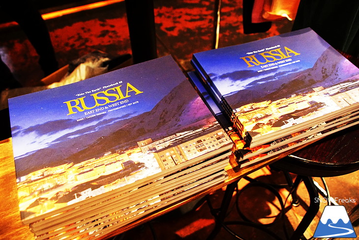 児玉毅・佐藤圭の地球を滑る旅。RIDE THE EARTH PHOTOBOOK No.5 ”RUSSIA”出版記念イベント「RIDE THE RUSSIA」札幌会場。